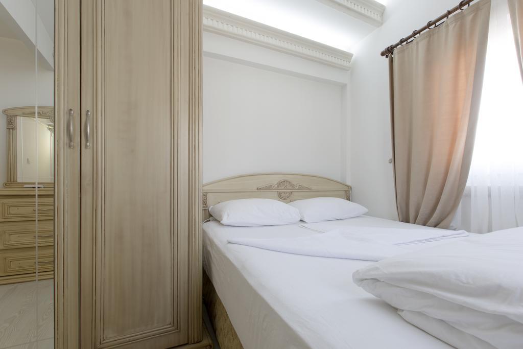 In House Hostel Izmir Exterior photo